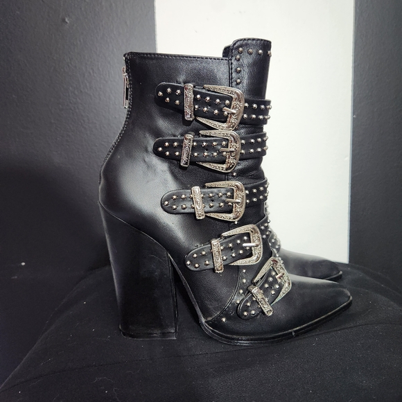 Steve Madden Shoes - Steve Madden Black Multi-Buckle Heeled Boots
